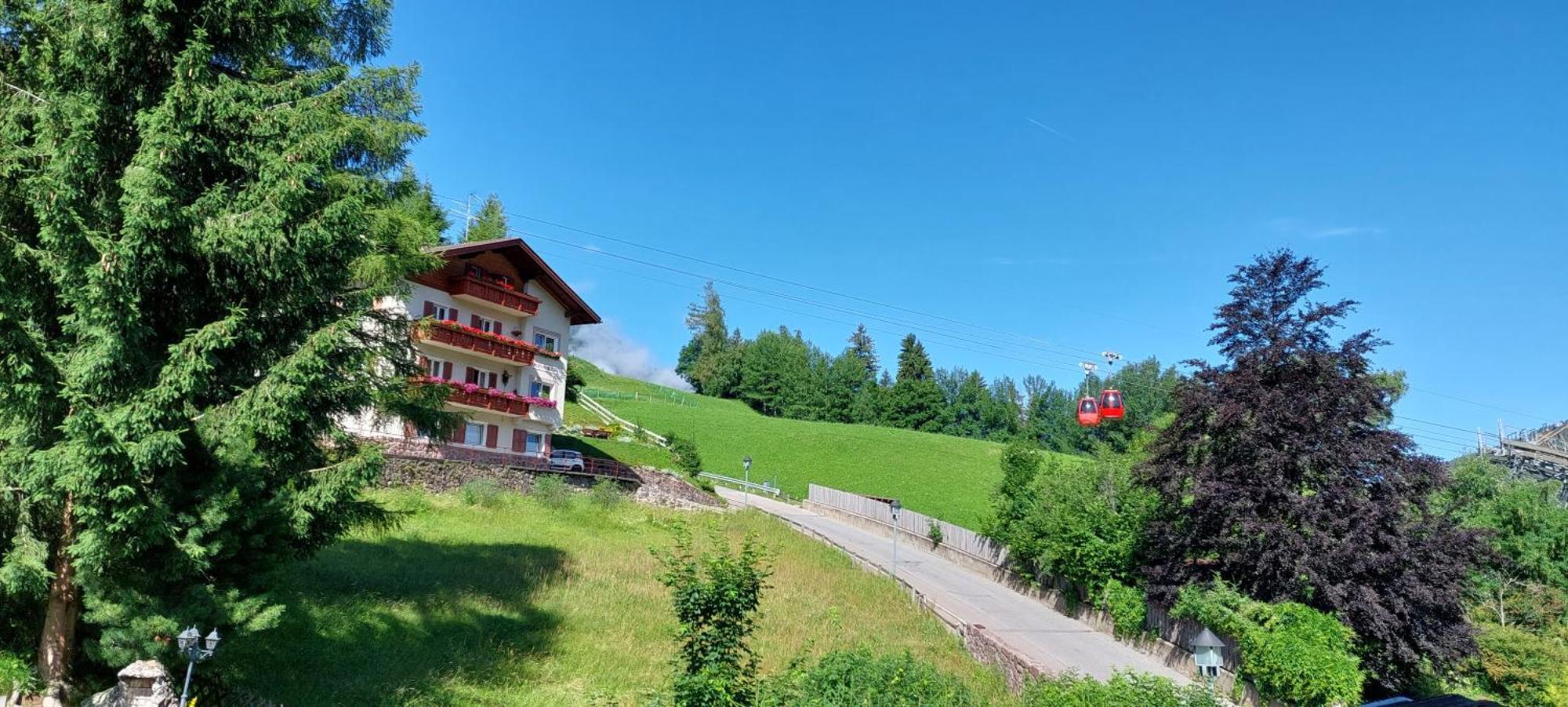 Garni Panoramik Hotel Ортизей Екстериор снимка