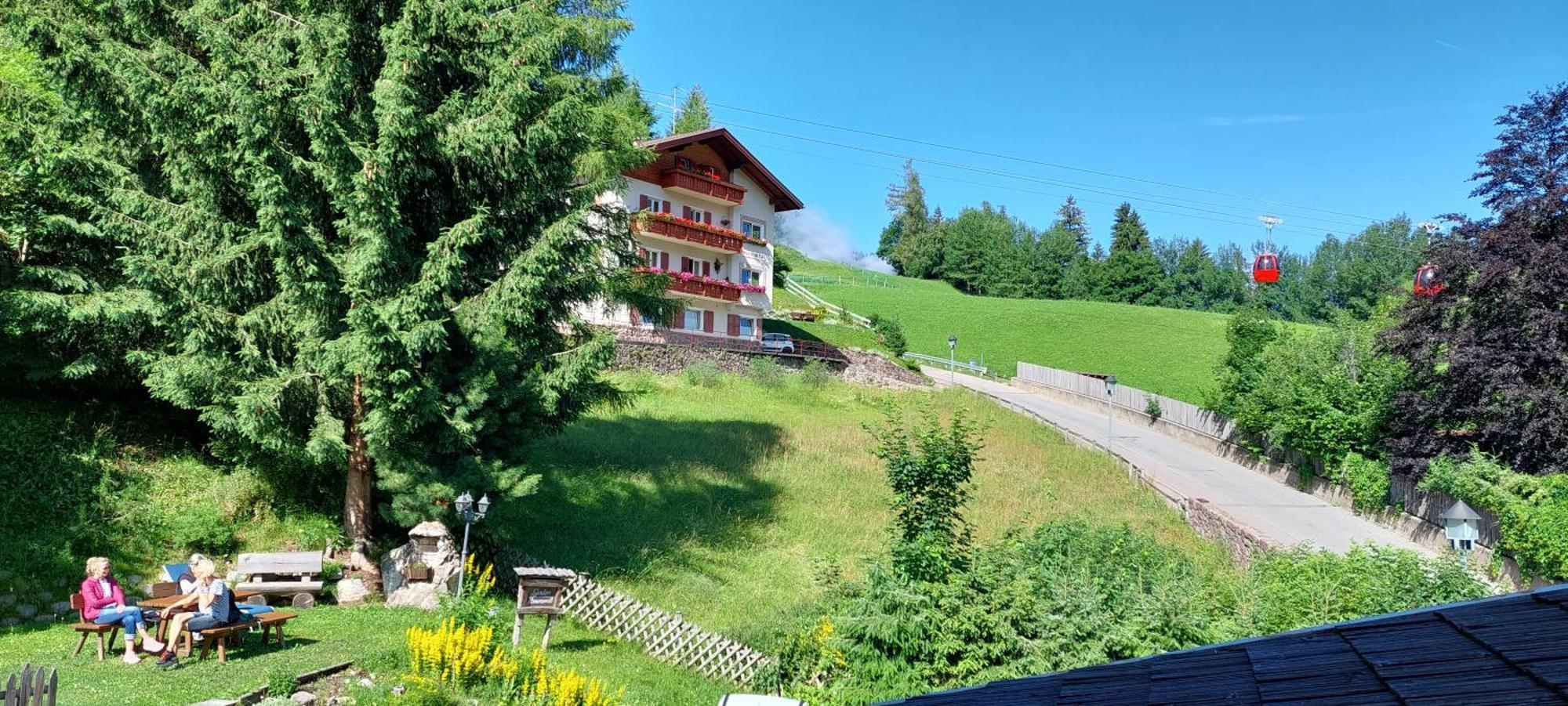 Garni Panoramik Hotel Ортизей Екстериор снимка