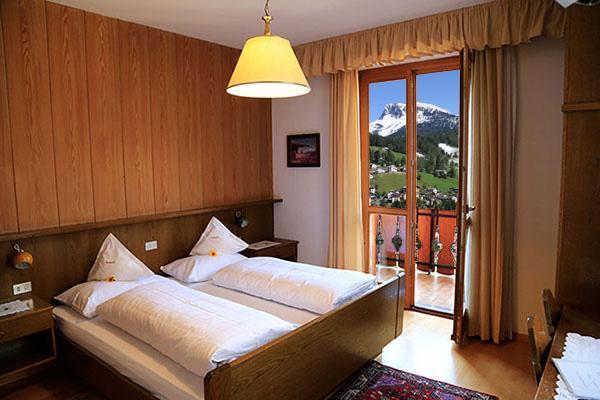 Garni Panoramik Hotel Ортизей Екстериор снимка